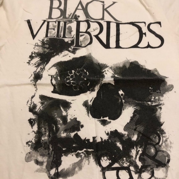 BVB Tee - Picture 2 of 2